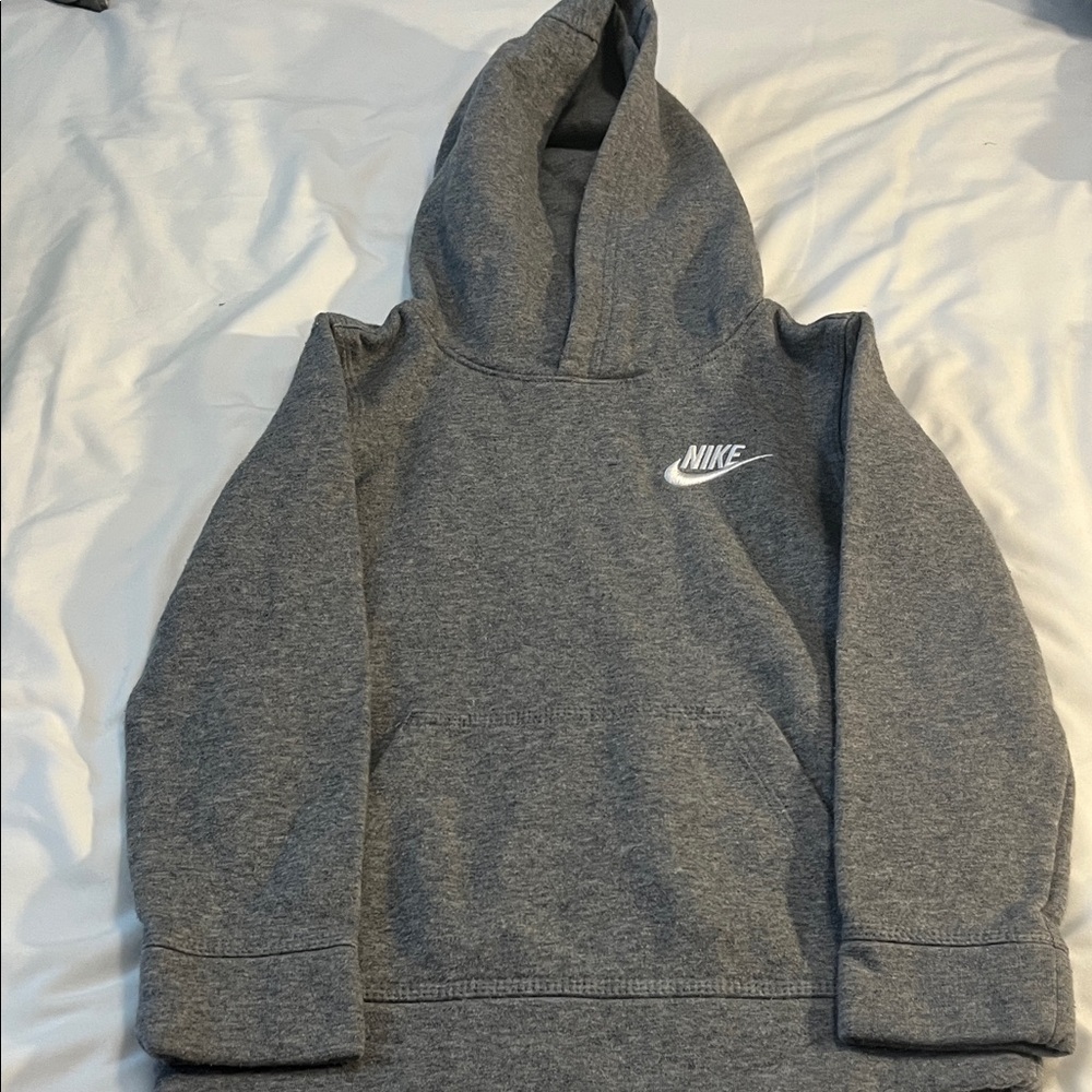 Nike Heather Gray Pullover Hoodie